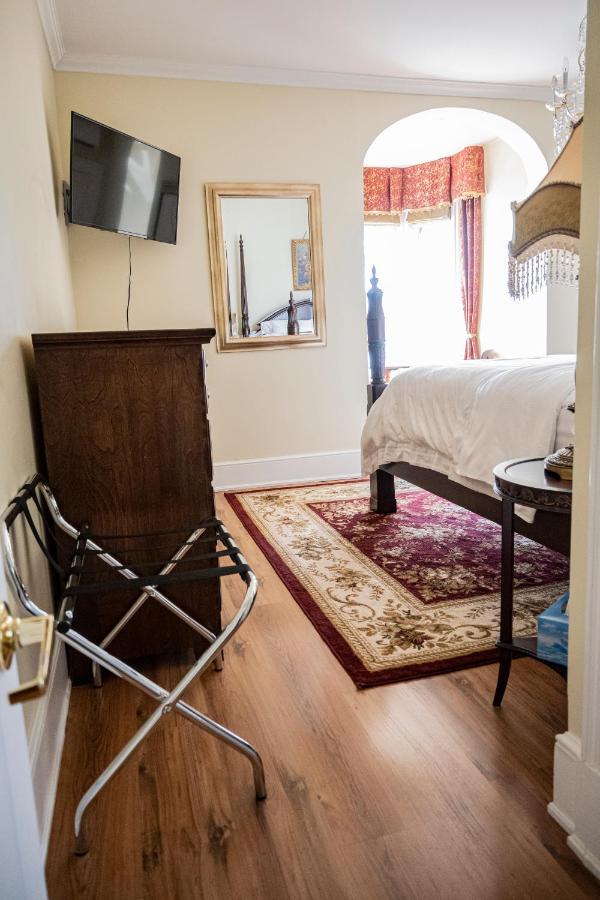 Belle View Manor Inn Harbour Grace ภายนอก รูปภาพ
