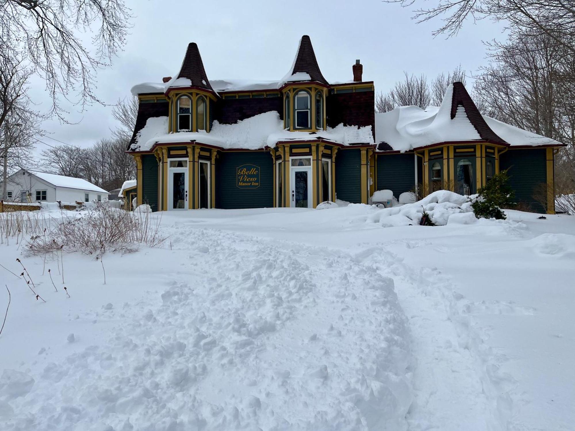 Belle View Manor Inn Harbour Grace ภายนอก รูปภาพ